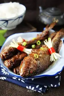 Braised small yellow croaker