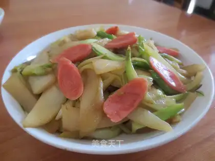 stir-fried sausage with kale