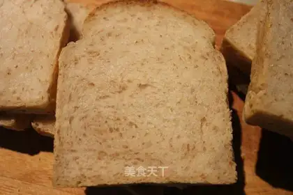 Natural fermented whole wheat toast