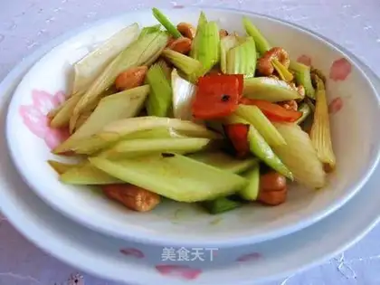 celery cashew nuts