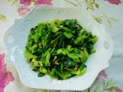 Shrimp skin and cabbage heart
