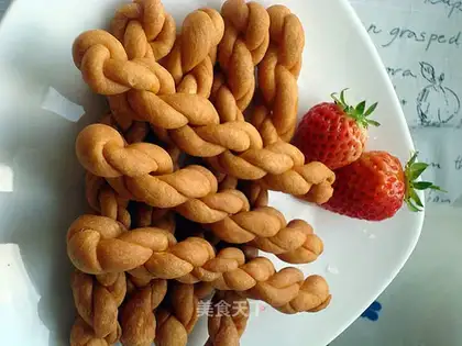 Crispy egg twist