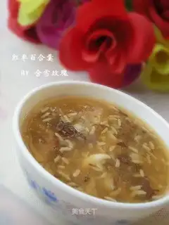 Red dates and lily soup