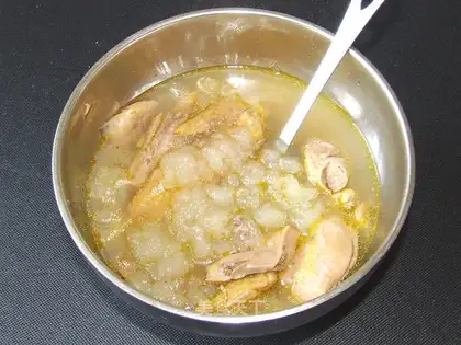 Stewed snow clams with chicken