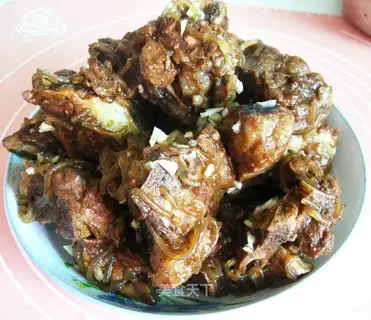 Stewed pork ribs with vermicelli