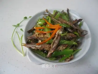Green pepper incense dried fish