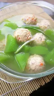 Vegetable, mushroom, chicken meatballs