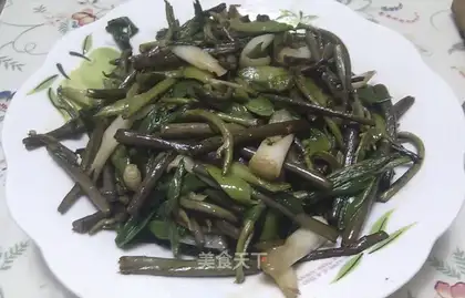 stir-fried garlic with cabbage
