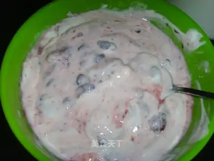 Homemade un-added yogurt