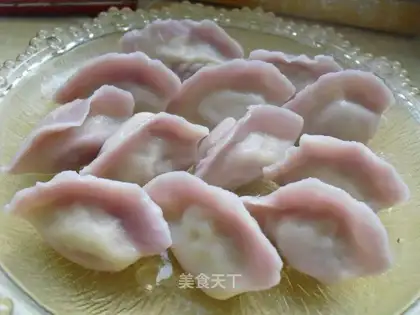 Chinese cabbage and lotus root dumplings
