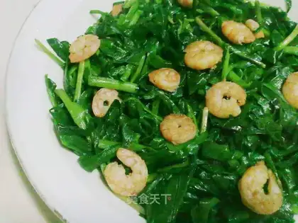 stir-fried leeks with Arctic shrimp