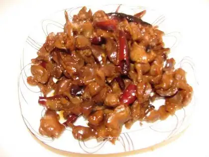 stir-fried chicken gizzards with spicy sauce