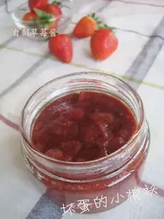 homemade strawberry jam