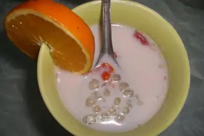 wolfberry pearl milk tea