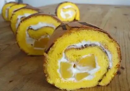 Thousand Pages Yellow Peach Cake Roll
