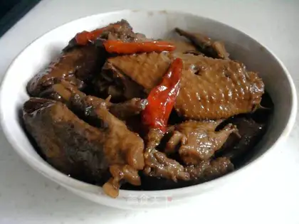 Three kinds of stewed chicken