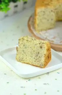 Banana and walnut Qifeng cake