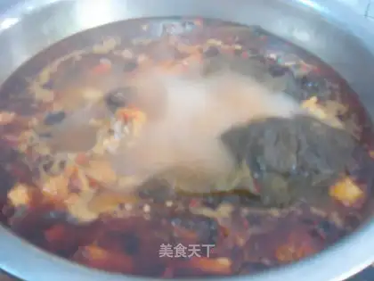Spicy fish with pickled cabbage