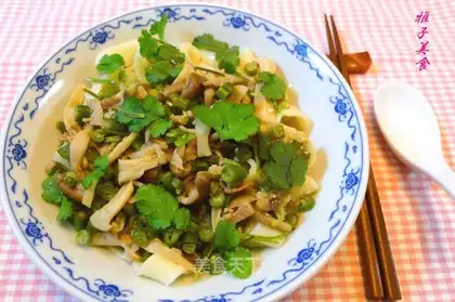 Hand-rolled noodles