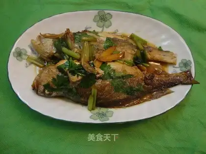braised yellow croaker