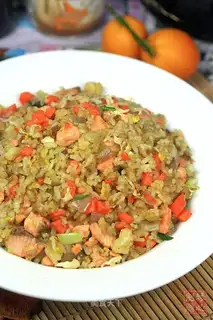 Salmon fried rice