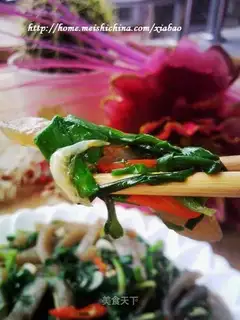 stir-fried leeks with konjac