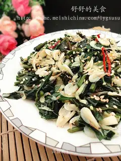 Chinese wolfberry head mixed with shrimp skin