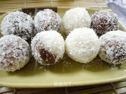 Two-color black sesame glutinous rice paste