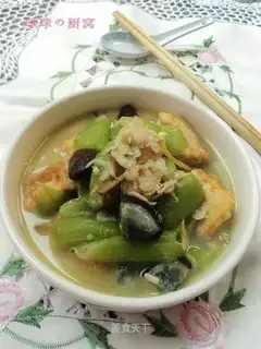 Puffa tofu and egg filling