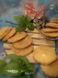 Caramel egg yolk shortcake