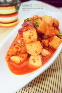 Korean spicy radish pieces