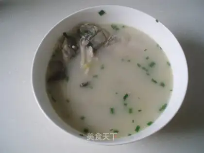 Fresh mushroom carp soup