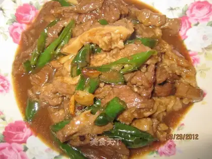 Hangzhou pepper beef tenderloin