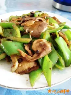 Chili tripe slices