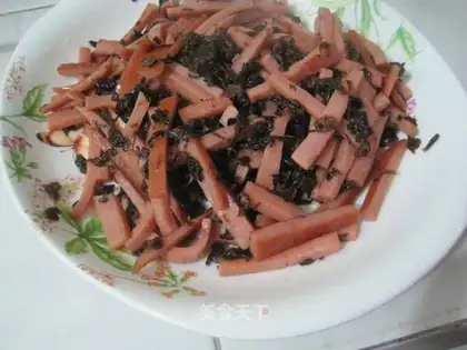 Moldy vegetable ham sausage