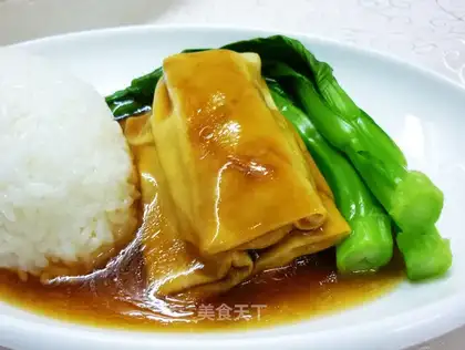 Thousand slices of pork rolled
