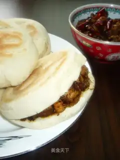 Chinese hamburger with minced meat