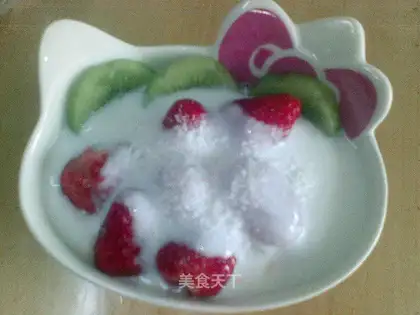 Coconut fruit yogurt