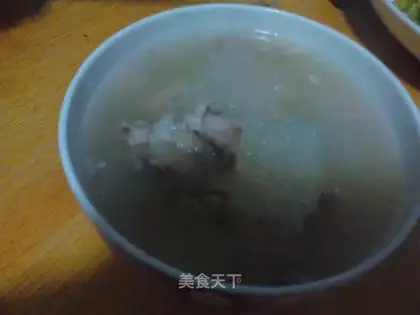 Winter melon pork ribs stewed