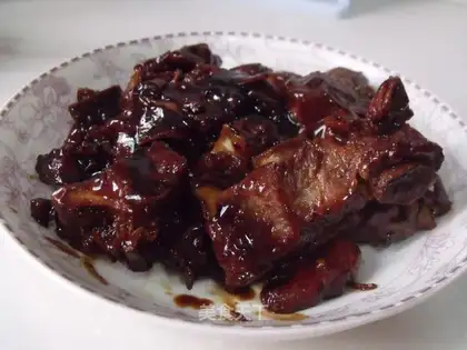 braised pork ribs