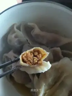 Chinese cabbage and pork dumplings