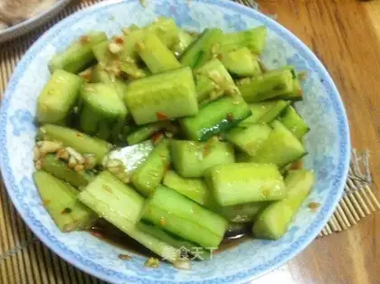 Salad cucumber