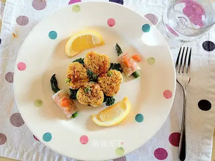 Shrimp, Asparagus and Rice Pagoda