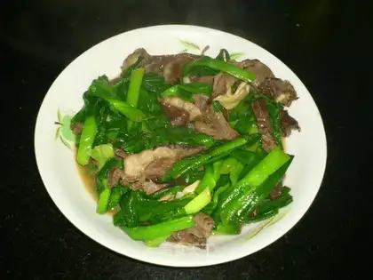 stir-fried pork heart with garlic