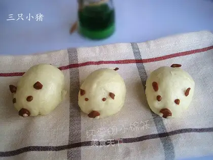 Three Little Pigs