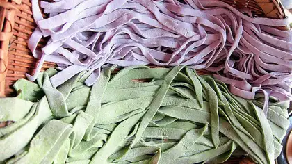 Vegetable handmade noodles