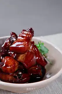 Special braised pork