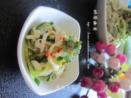 Cold mixed mushroom