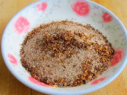 Homemade pepper salt