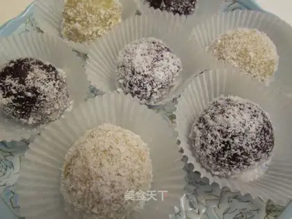 Two-color glutinous rice potato balls